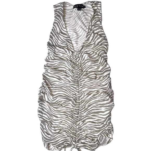MOTEL Mini Dress V-Neck Bodycon Zebra Cinched Striped Animal Print Grey White S - Picture 1 of 7